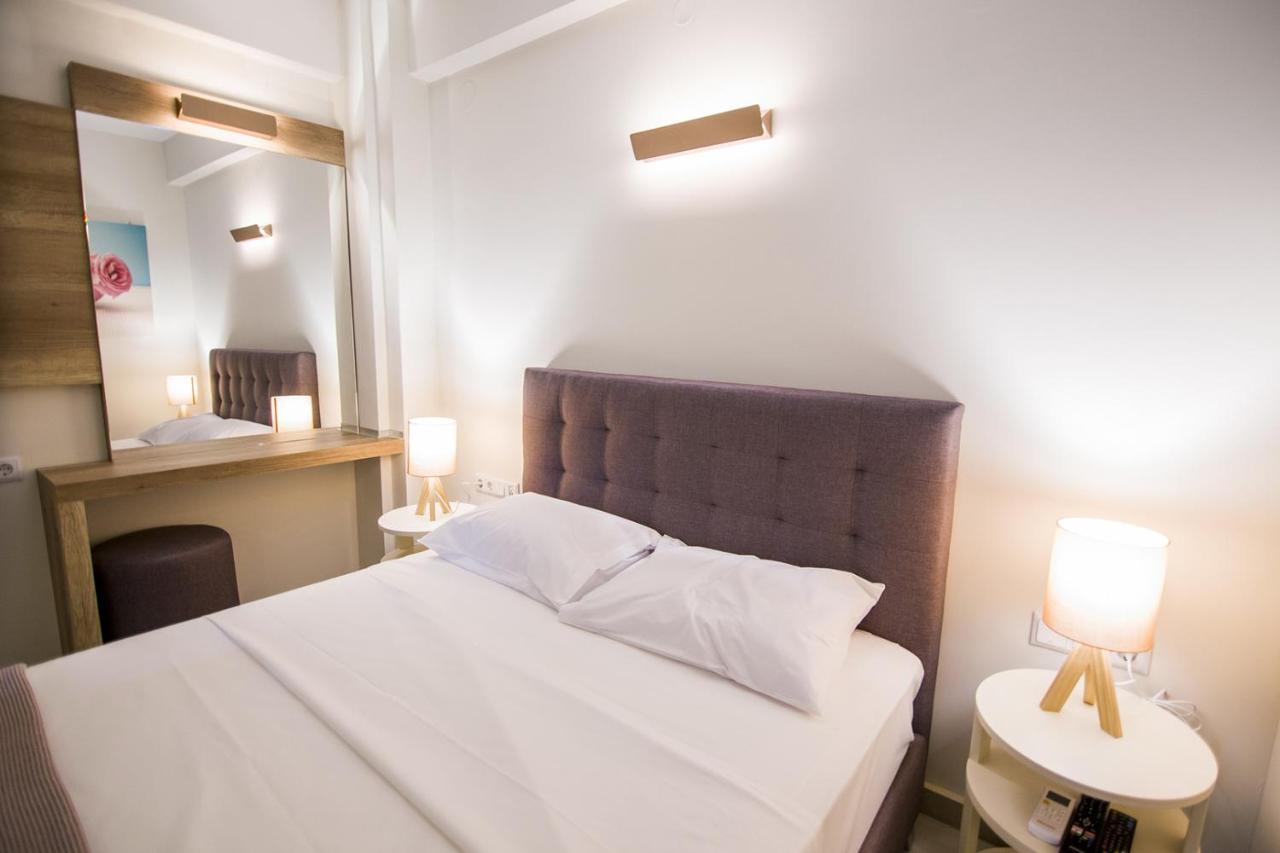 Armonia Resort Ofrínion エクステリア 写真