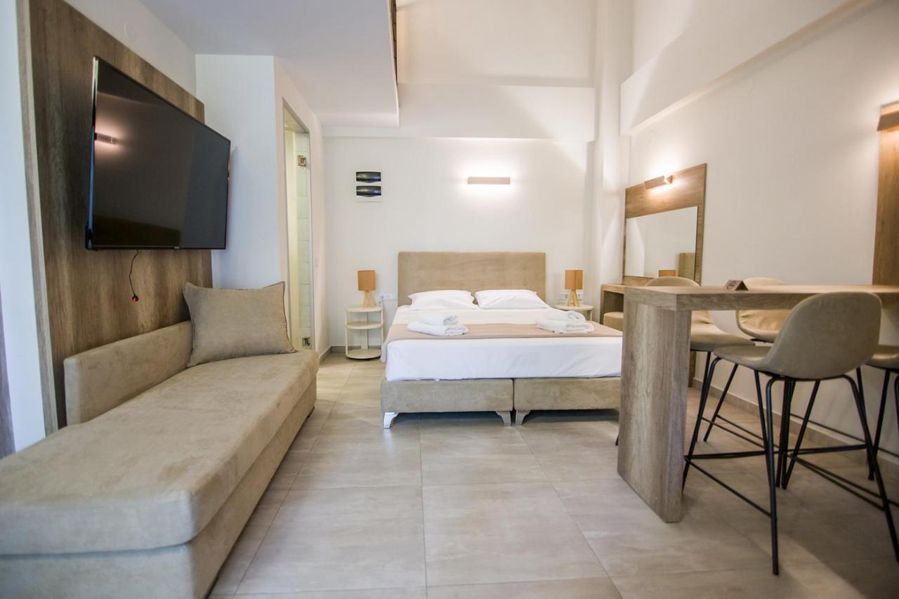 Armonia Resort Ofrínion エクステリア 写真