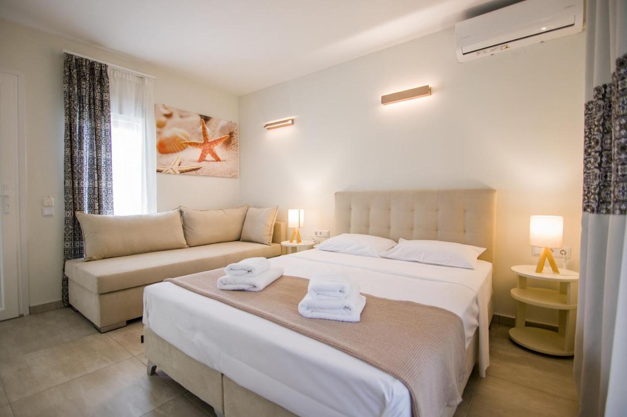 Armonia Resort Ofrínion エクステリア 写真