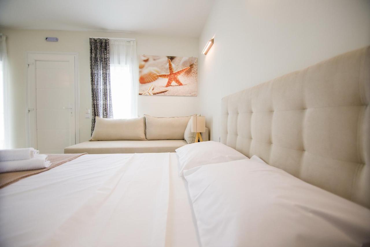 Armonia Resort Ofrínion エクステリア 写真